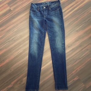 American Eagle skinny super stretch jeans
